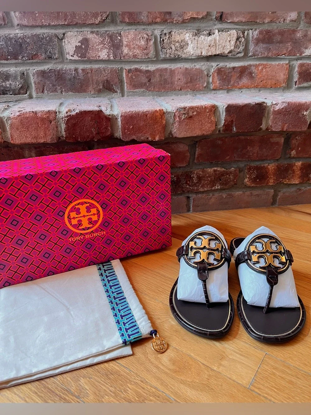 Tory Burch Coco Bark Dark Brown Croco Embossed Leather Metal Miller Sandals